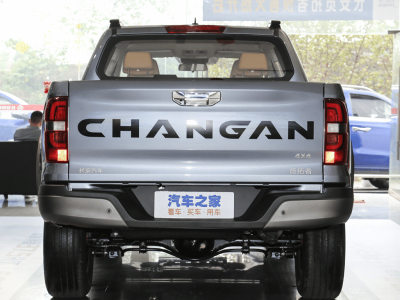 Changan F70 Hunter rear view