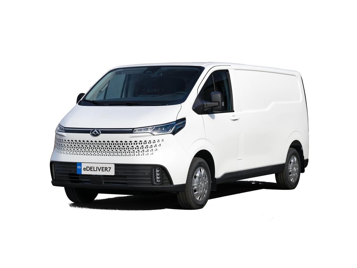 eDeliver 7 front three-quarter white studio