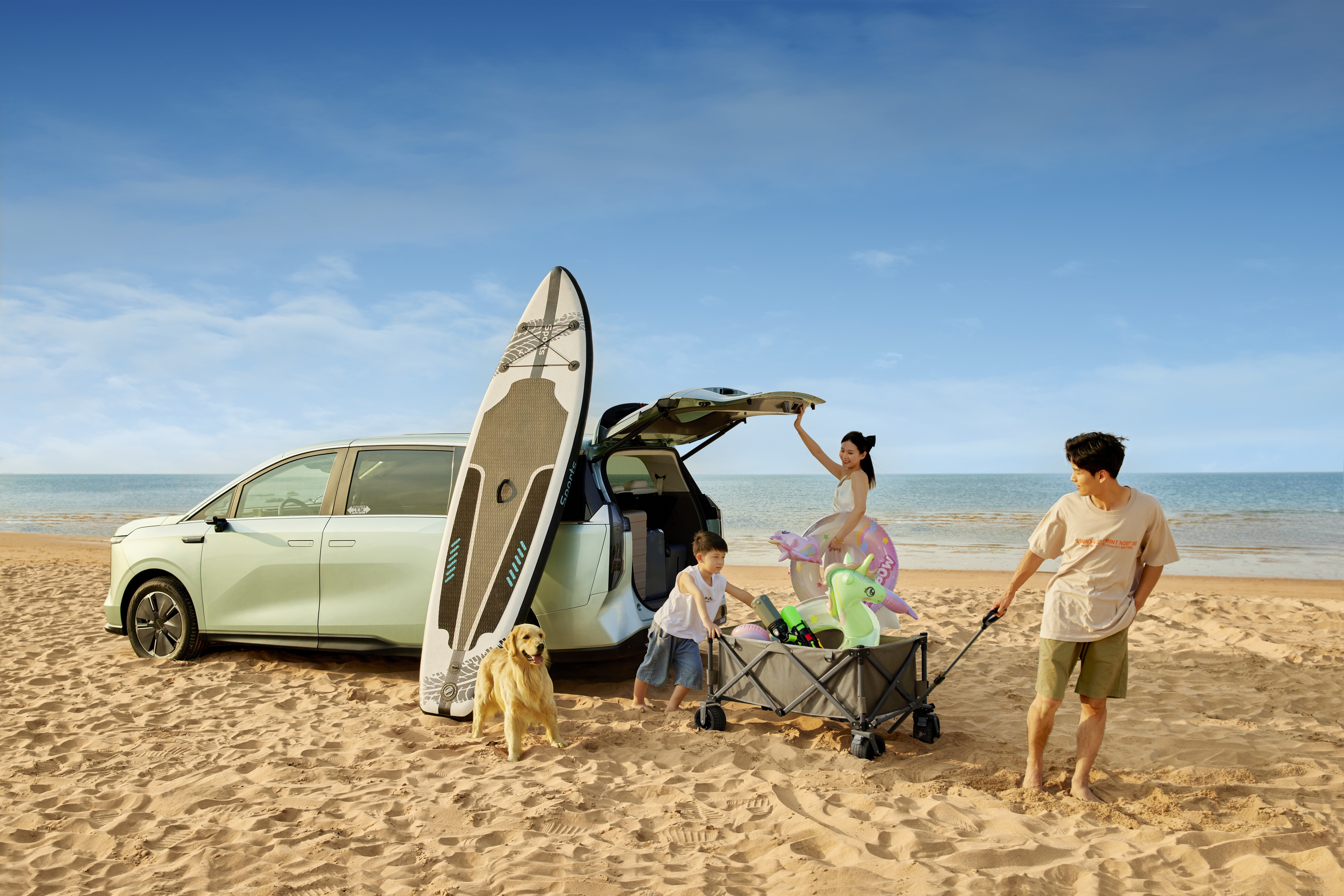 MIFA 7 rear cargo beach lifestyle