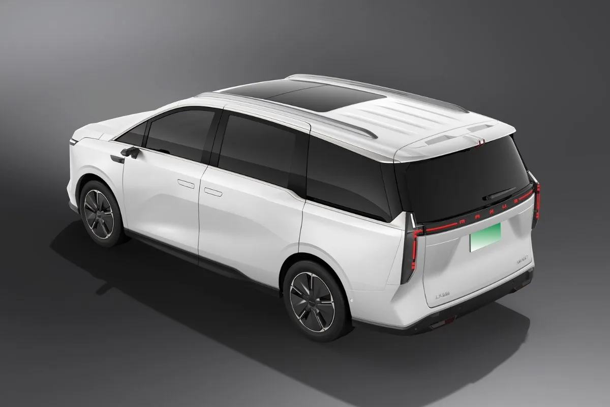 MIFA 7 rear three-quarter studio