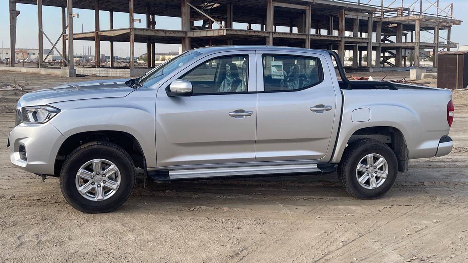 T60 side profile silver