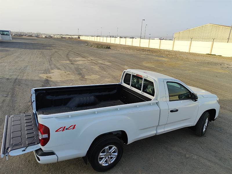 T60 single cab rear three-quarter